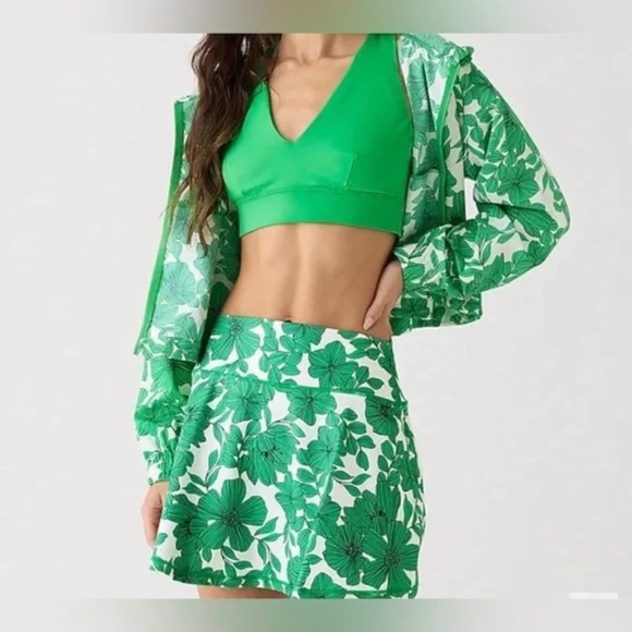 J. Crew Dresses & Skirts - J.Crew CloudStretch flared sports skirt in floral